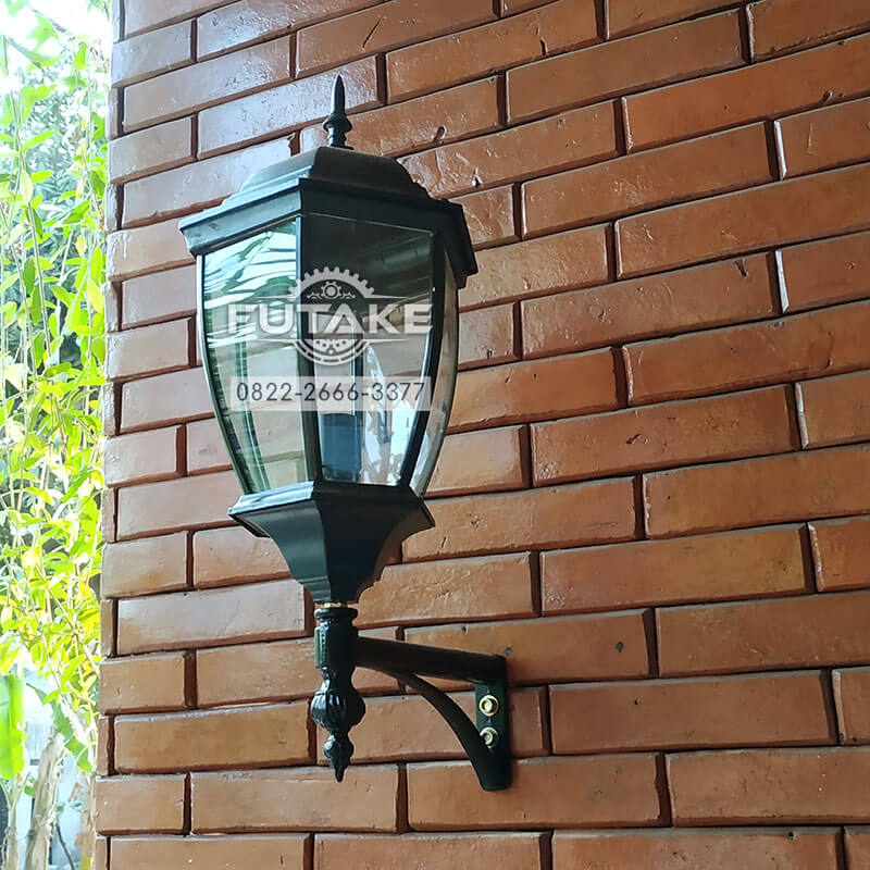  Lampu  Dinding Klasik Teras Rumah  Futake Lampu 