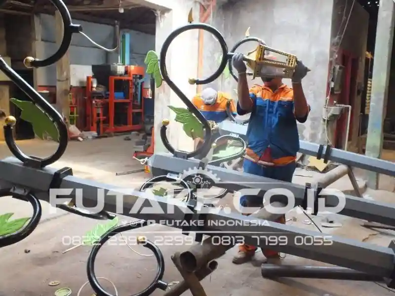 Pabrik Tiang Lampu Jalan Unik