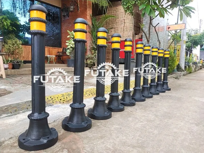 Jual Bollard Besi untuk Trotoar