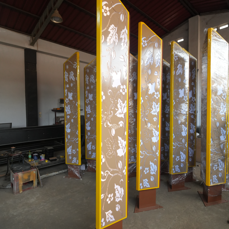 desain tiang lampu totem motif klubut Kota Balikpapan