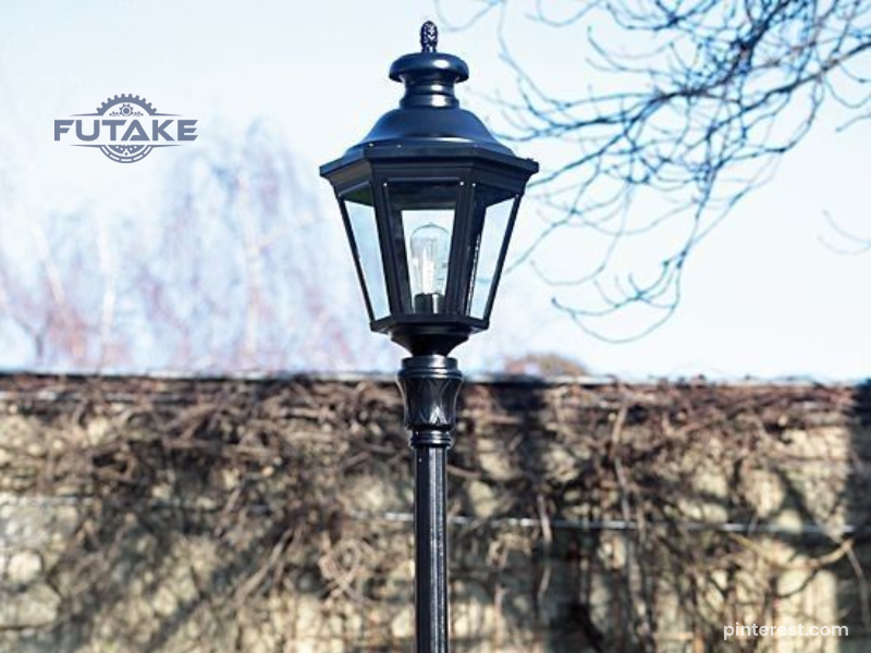 model tiang lampu taman modern untuk area outdoor