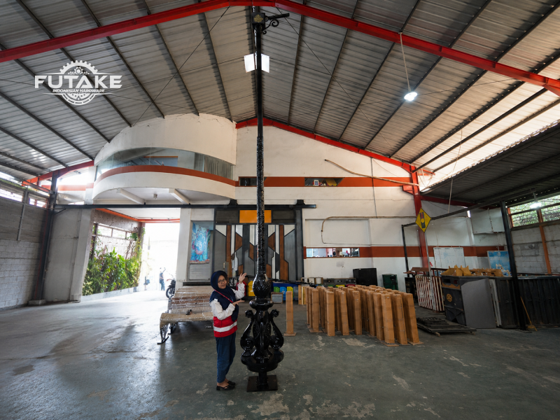 Jual tiang lampu jalan 6 meter berkualitas untuk area jalan dan perumahan