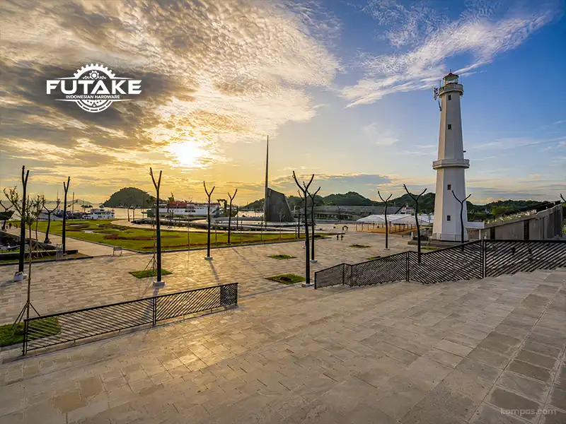 Studi kasus pemasangan tiang lampu taman wisata