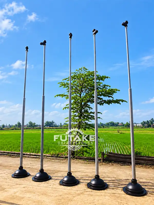 tiang bendera dengan bahan cast iron yang digunakan untuk kota malioboro yogyakarta dan bisa custom dari futake lampu